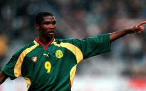 Samuel Eto'o, uno de los jugadores más jóvenes en jugar una Copa Mundial de Fútbol.