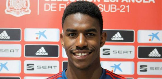 Junior Firpo, que jugó con la Sub-21 de España, cambia de selección.
