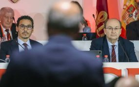 Del Nido Carrasco junto a José Castro, en la última Junta de accionistas.