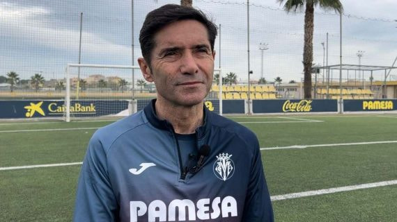 Marcelino atiende a Relevo.