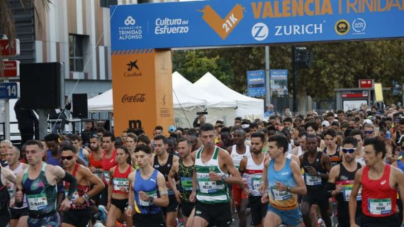 Salida de la Media Maratón de Valencia.