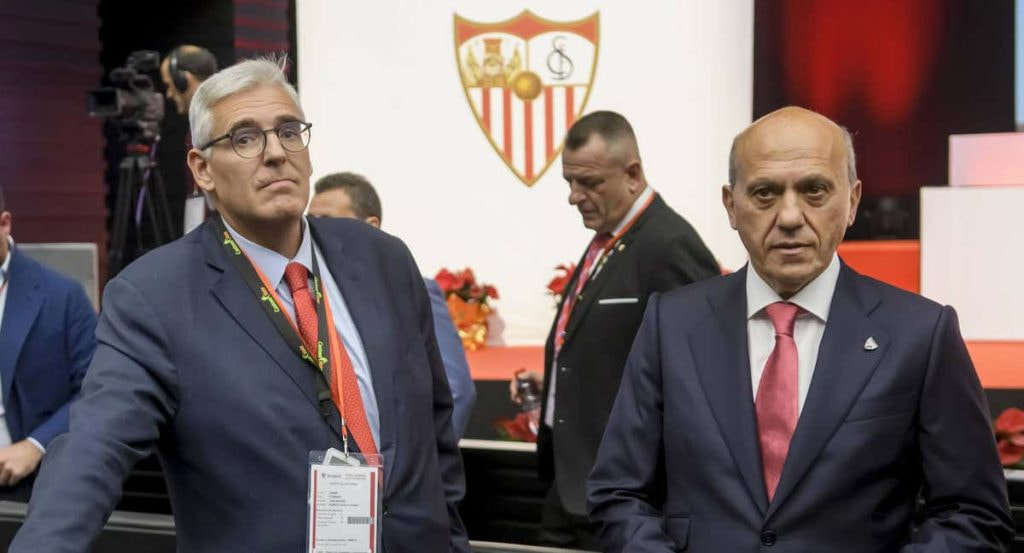 El expresidente José María del Nido Benavente en la última Junta de accionistas.