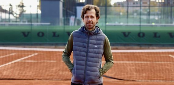 El zurdo español que ganó a Federer y Agassi antes que Nadal: "Rompía tantas raquetas que hubo un momento que no me salía a cuenta"