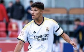 Yusi, en un partido con el Real Madrid.