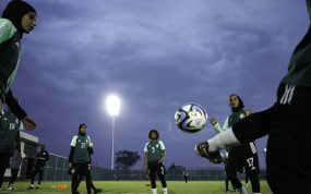 La Selección de Arabia Saudí, en un entrenamiento.