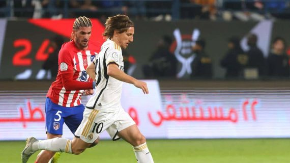 Luka Modric y Rodrigo de Paul.