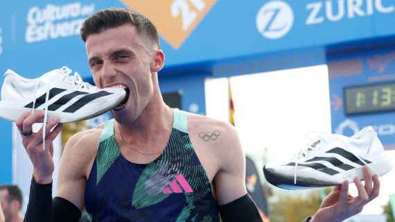 Carlos Mayo batió el récord español de medio maratón en Valencia el pasado mes de octubre.