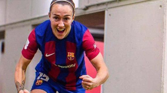 Lucy Bronze celebra la victoria ante el Real Madrid en Liga F.