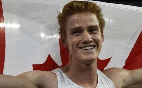 Shawn Barber, tras proclamarse campeón del mundo en 2015.