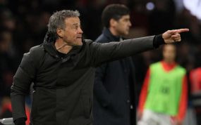 Varios jugadores definen en Relevo la figura de Luis Enrique.