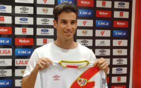 Iñigo Pérez, en su presentación como nuevo entrenador del Rayo Vallecano.