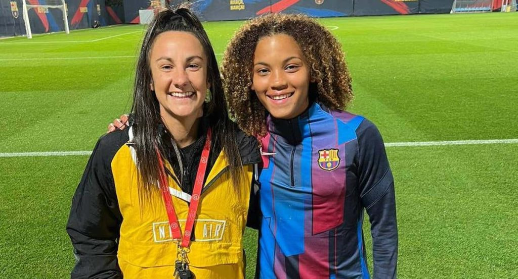 Alba Mellado y Vicky López juntas en un partido del Barça.