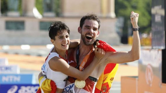 Los campeones del mundo de marcha María Pérez y Álvaro Martín son dos de los firmantes de la carta.
