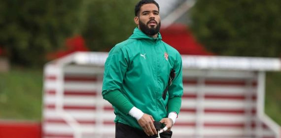 Christian Joel en un entrenamiento con el Sporting de Gijón.