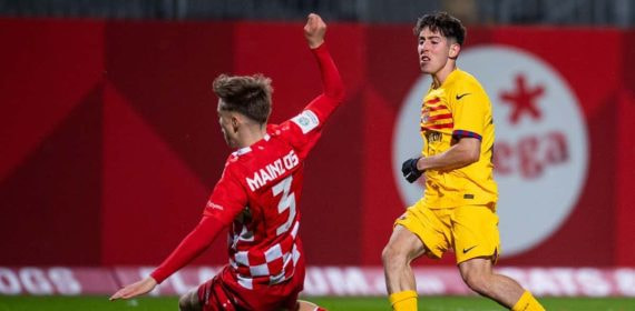 Dani Rodríguez marca ante el Mainz en el último partido de Youth League.