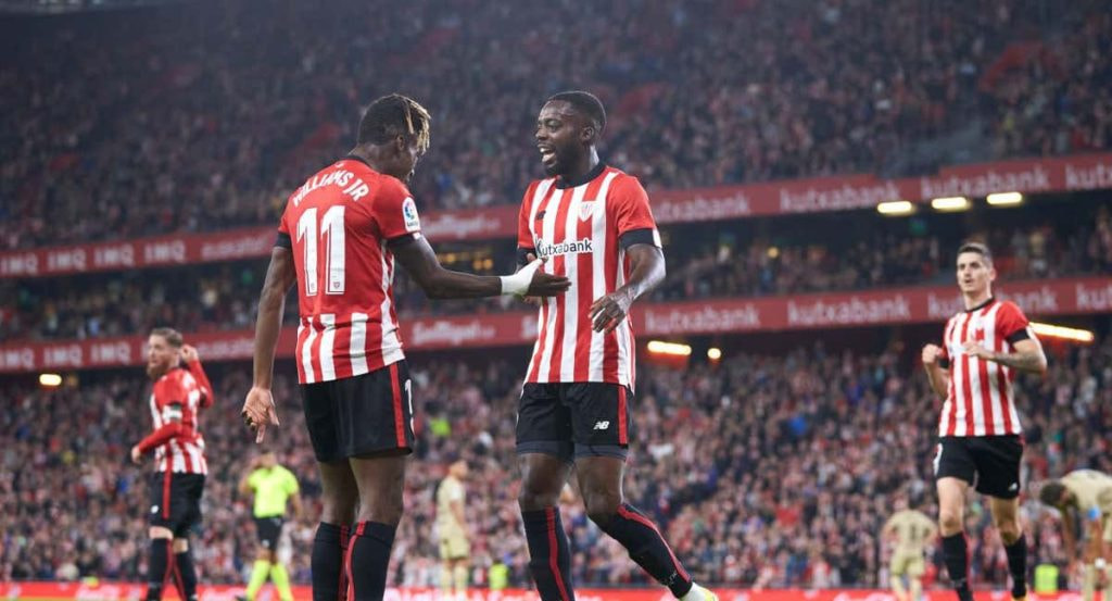 Los hermanos Williams celebran un gol con el Athletic.