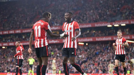 Los hermanos Williams celebran un gol con el Athletic.