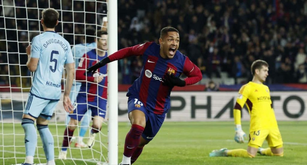 El brasileño Vitor Roque ilusiona a tdos en el Barça.