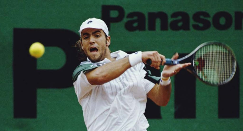 Roberto Carretero, durante la final del Masters de Hamburgo de 1996 ante Alex Corretja.