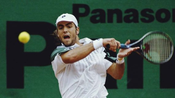 Roberto Carretero, durante la final del Masters de Hamburgo de 1996 ante Alex Corretja.