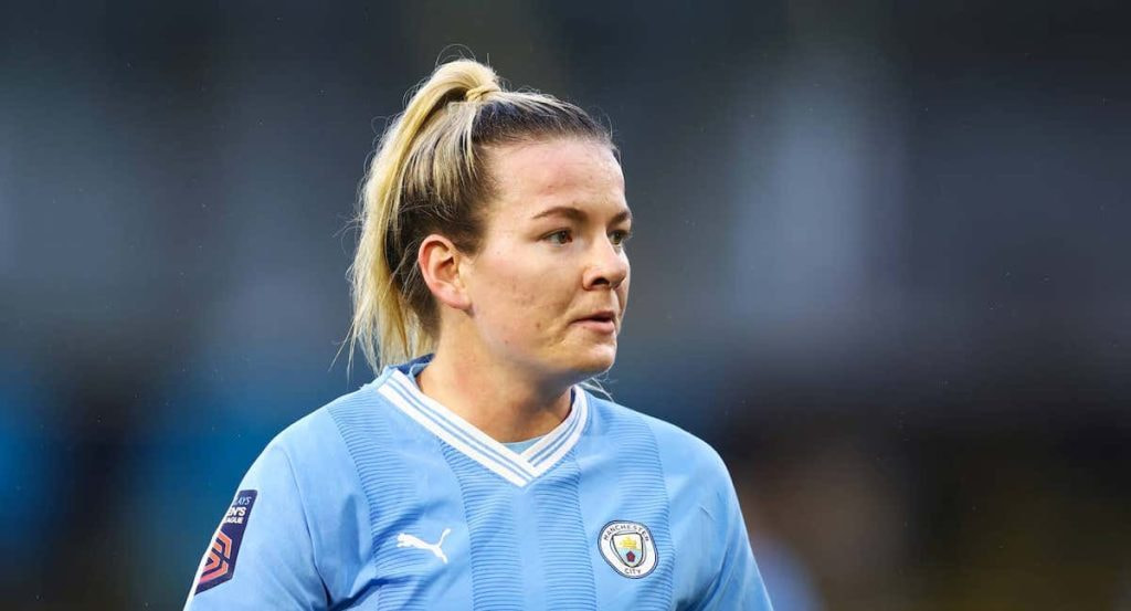 Lauren Hemp, durante un partido con el Manchester City.