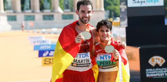 María Pérez y Álvaro Martín se colgaron los cuatro oros individuales de marcha en el Mundial de Budapest.