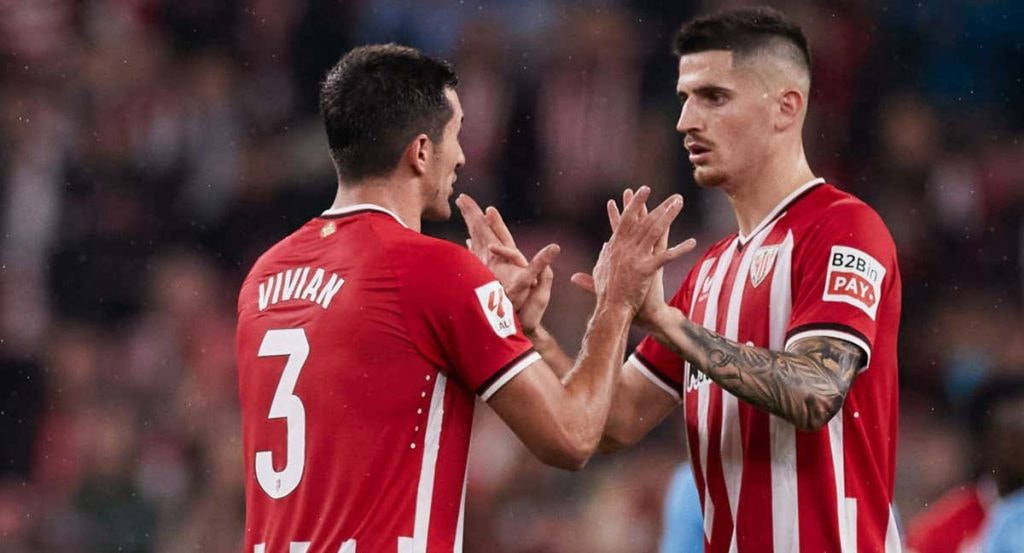 Sancet y Vivian celebran un gol del Athletic esta temporada.