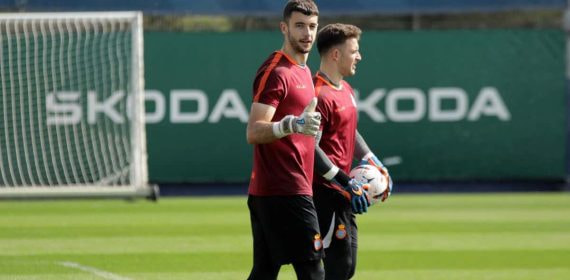 Joan Garcia, en un entrenamiento reciente con el Espanyol.
