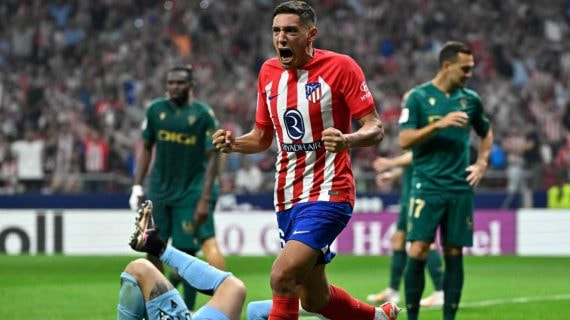 Molina celebra un gol con el Atlético ante el Cádiz.
