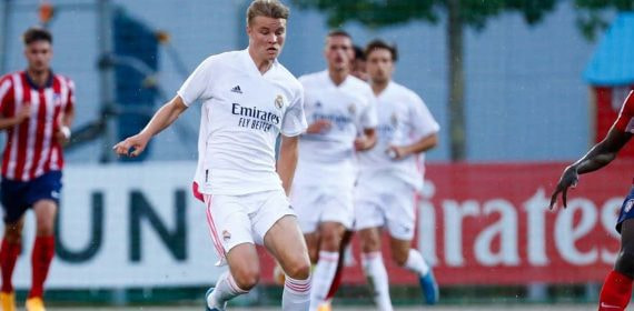 Andri Gudjohnsen, durante su etapa en La Fábrica.