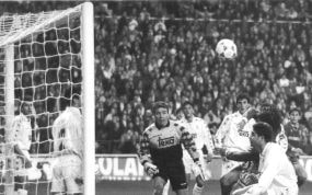 Paco Buyo, en un partido con el Real Madrid en 1994.