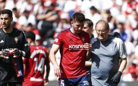 David García abandona el césped tras sufrir una nueva lesión muscular.