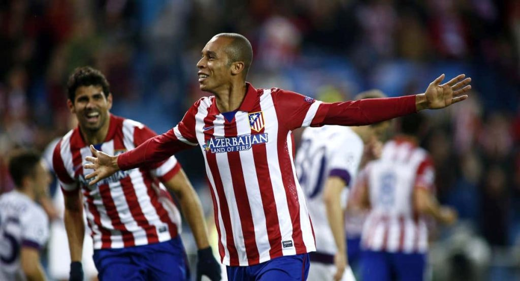 Miranda celebra un gol del Atlético en noviembre de 2013.