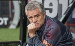 Juanma Lillo, durante un partido ante el Sheffield United de 2023.