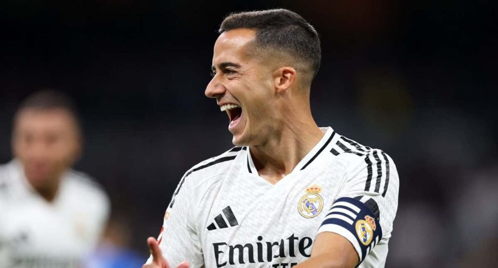 Lucas Vázquez festeja su gol ante el Alavés.