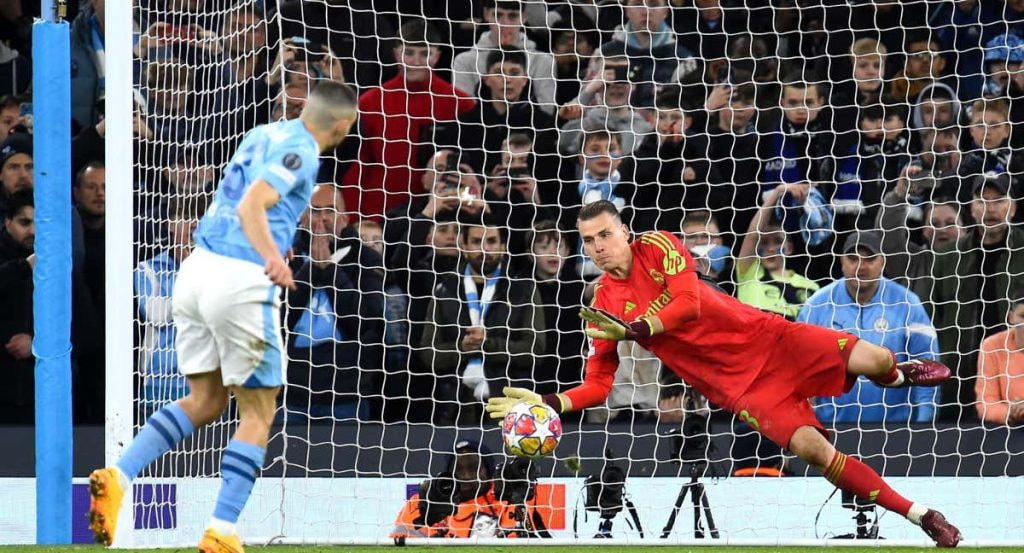 Lunin, en la tanda de penaltis.