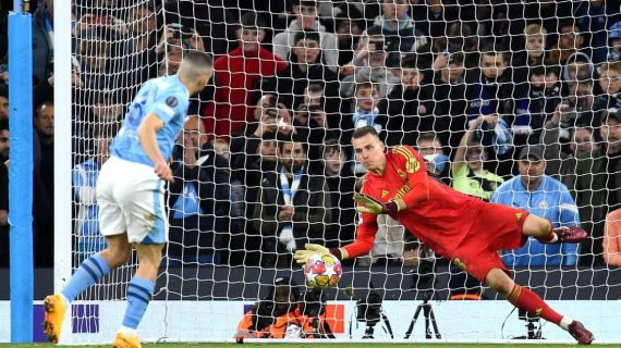 Lunin, en la tanda de penaltis.
