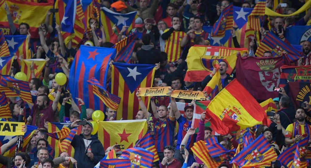 Banderas estrelladas en la final de la Copa del Rey.
