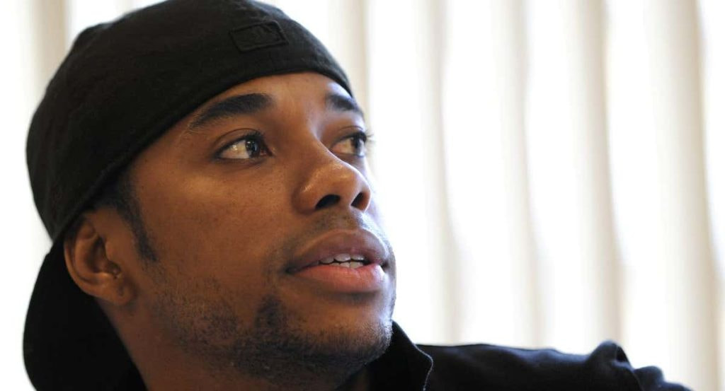 Robinho durante una conferencia de prensa.