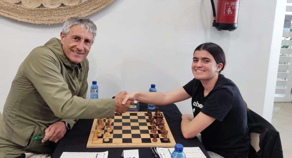 Quique Setién, durante el III Open Ciudad de Menorca de Ajedrez.