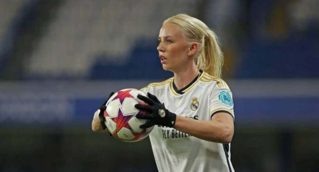 Sofie Svava, durante un partido con el Real Madrid en Champions.