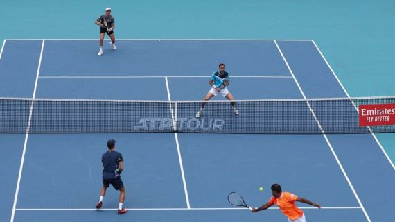 Un partido de dobles.