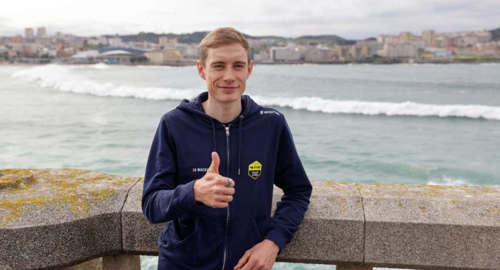 Jonas Vingegaard en A Coruña, antes del comienzo de 'O Gran Camiño' 2024.