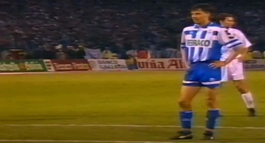 Djukic, en el momento de lanzar el penalti en 1994.