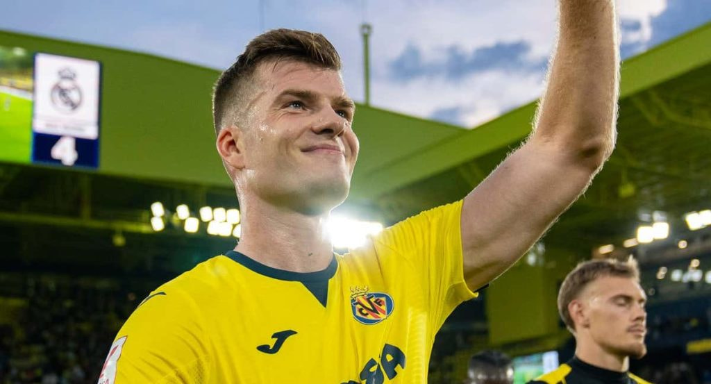 Sorloth tras su póker al Real Madrid.