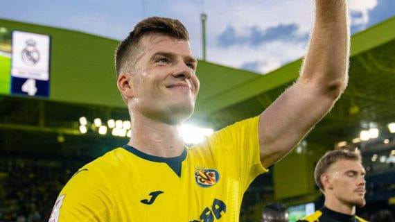 Sorloth tras su póker al Real Madrid.