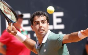 Jaume Munar se rebela contra una de las mayores tradiciones del tenis: «Romper raquetas debería estar libre de pena»