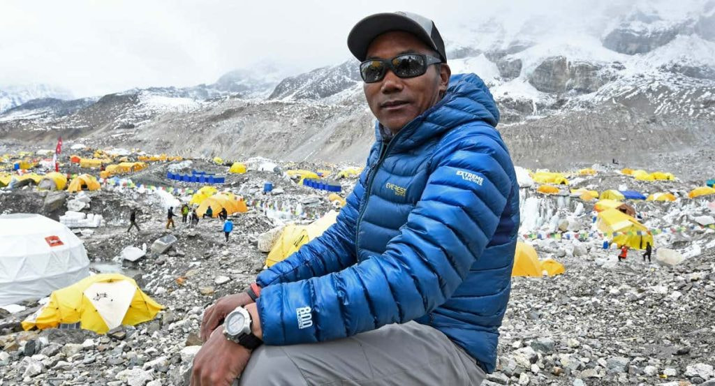 Kami Rita, en el campo base del Everest.