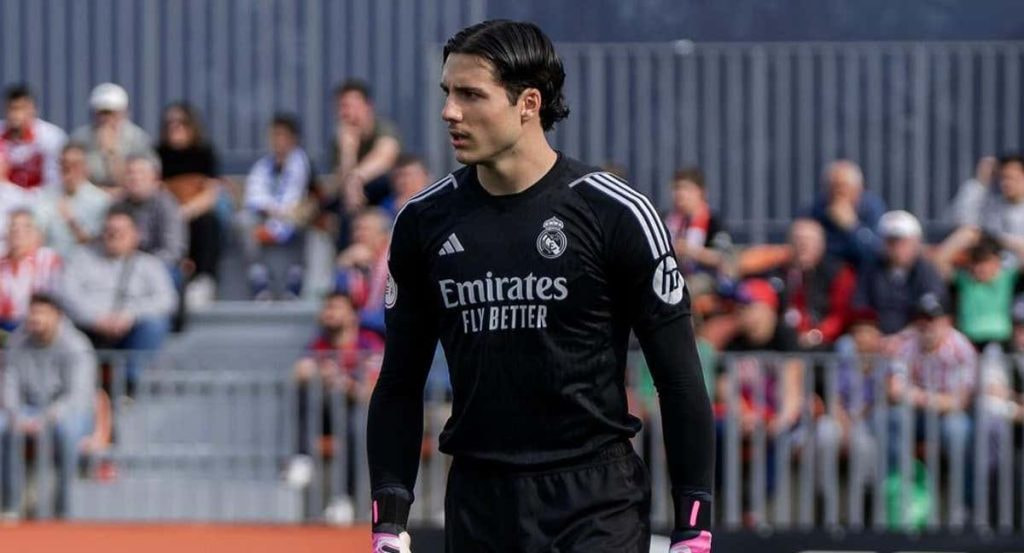 Lucas Cañizares, durante el Atlético de Madrid B - Real Madrid Castilla.