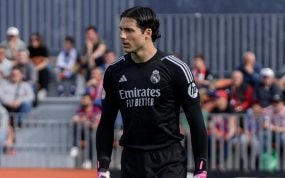 Lucas Cañizares, durante el Atlético de Madrid B - Real Madrid Castilla.